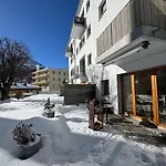 Schickes Im Herzen Lägenhet Pontresina